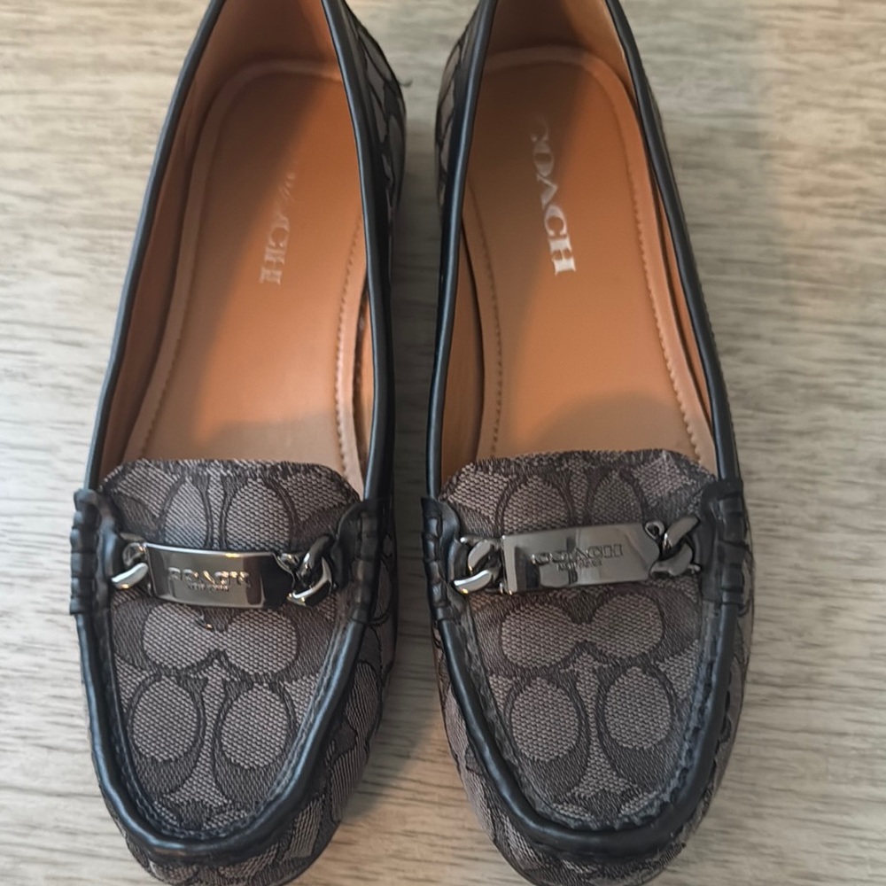 Coach Brown Leather Flats Versatile Slip-On Loafers